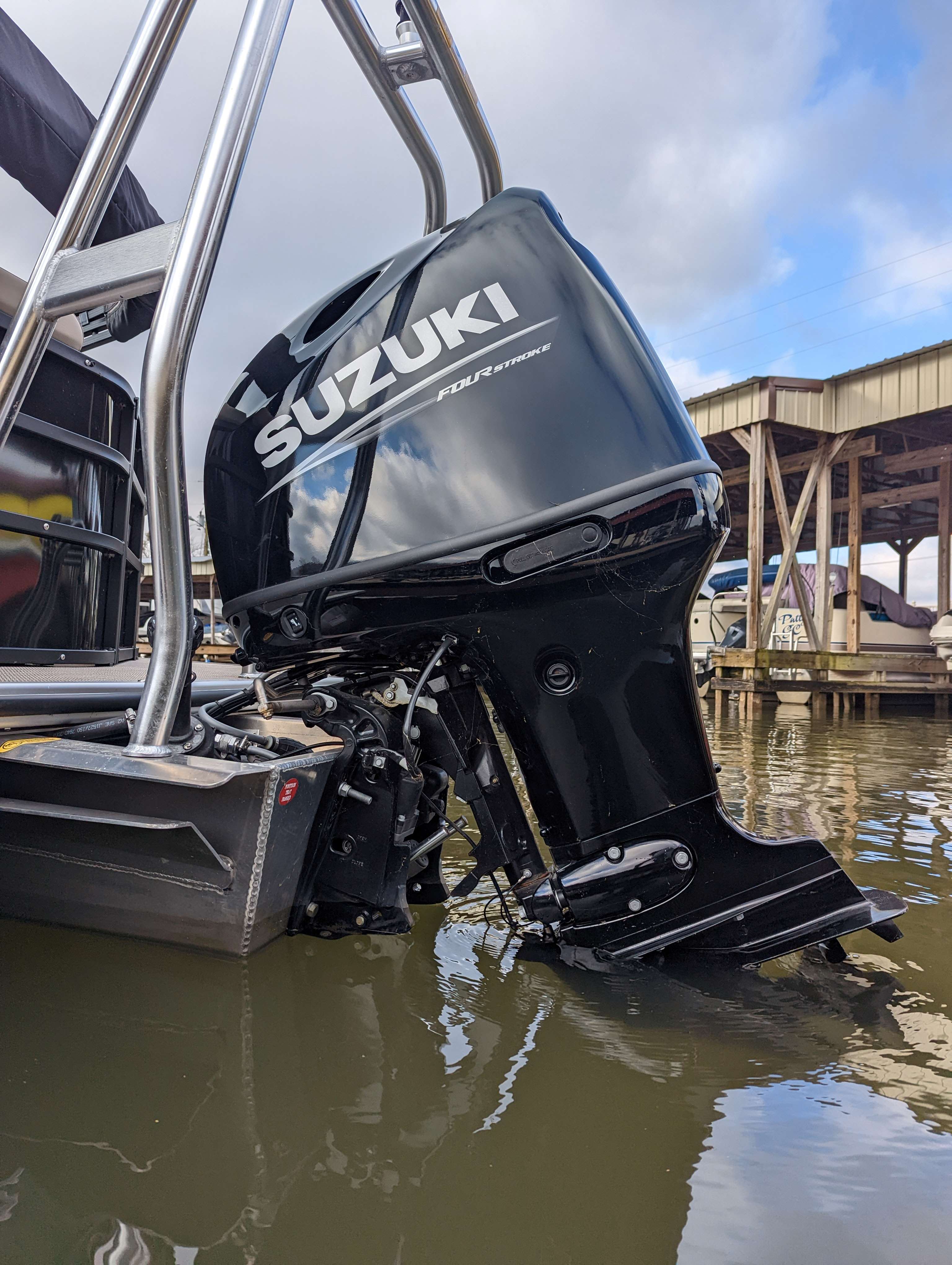 2023 Black Bentley Legacy Cruise 24ft. For RENT Guntersville AL